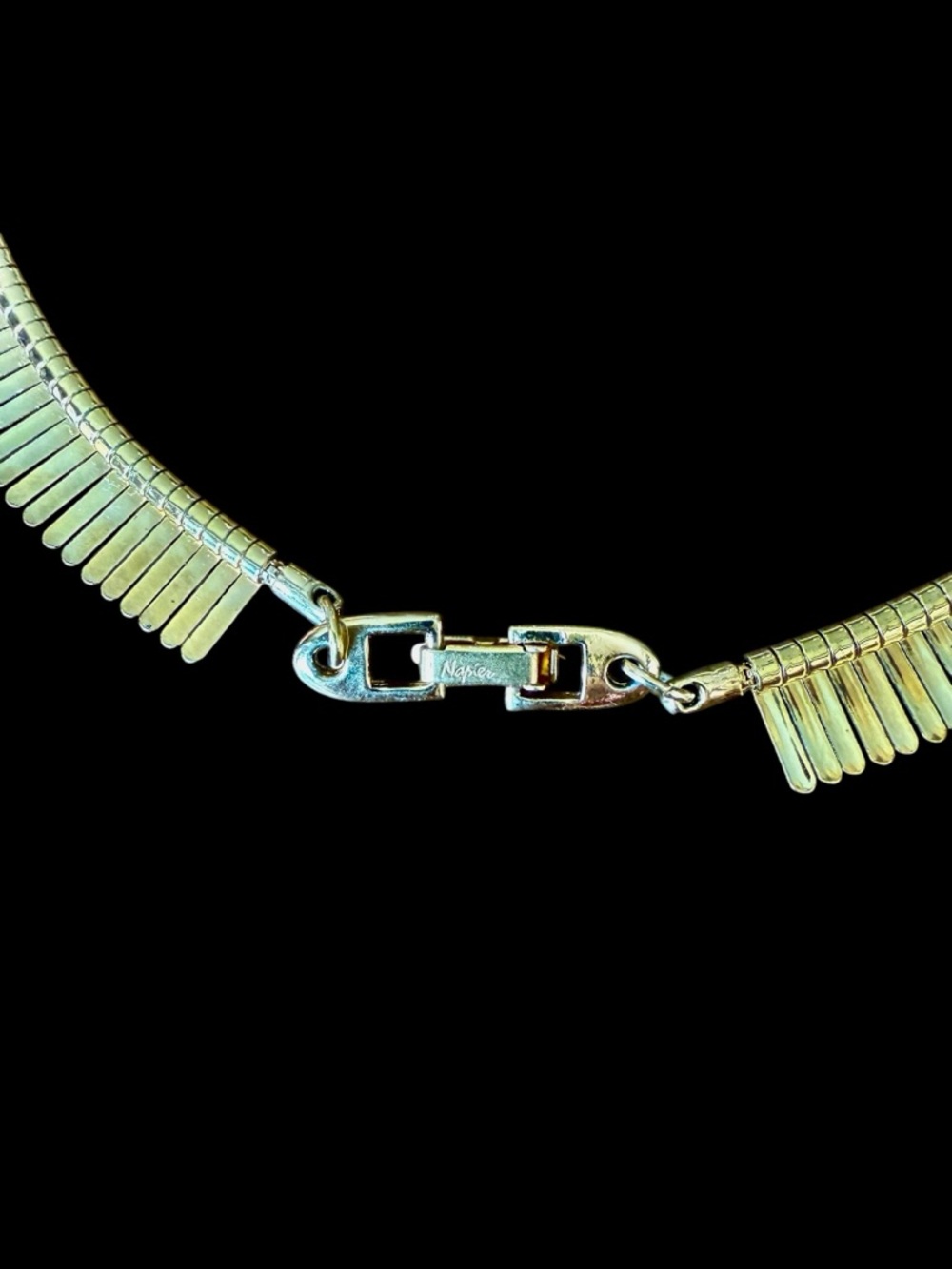 Napier Gold Omega Cleopatra Choker Necklace - Picture 4 of 6